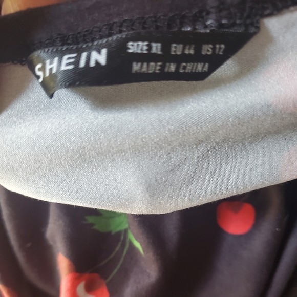 Cherry Print Cropped Tank - Picture 2 of 2